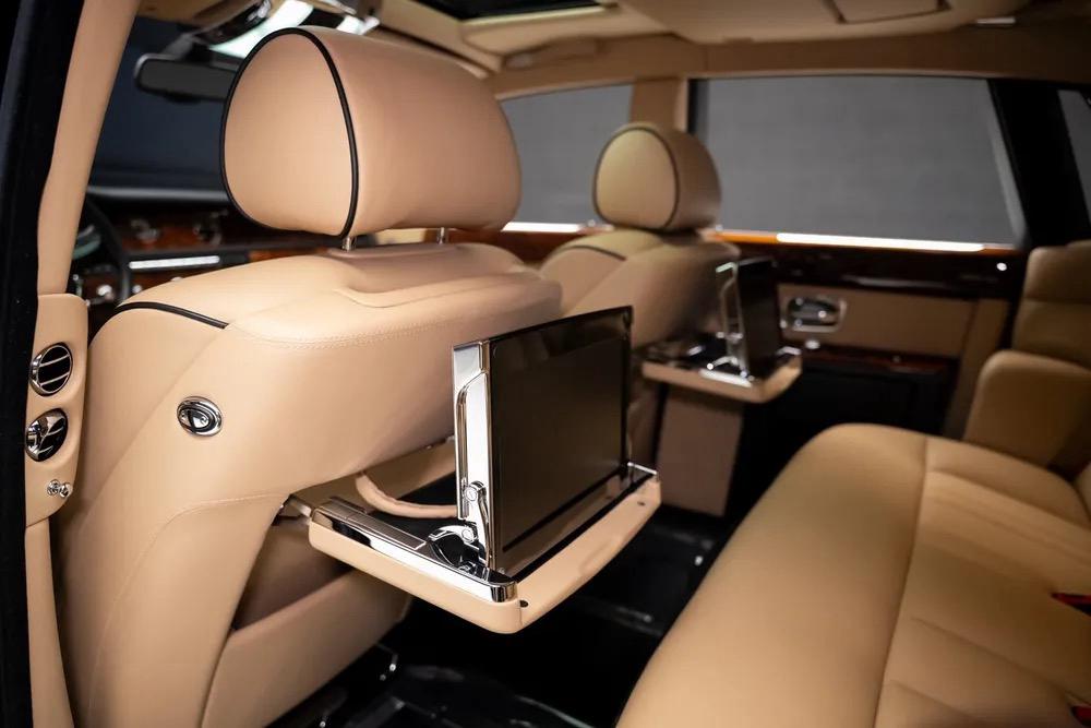 Rolls Royce Rear Seat Luxury Entertainment and Picnic Tables Philadelphia and around